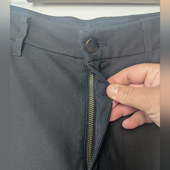 Lululemon Commission Pant Slim *Warpstreme 37" Size 34 Black Color - Picture 6 of 16